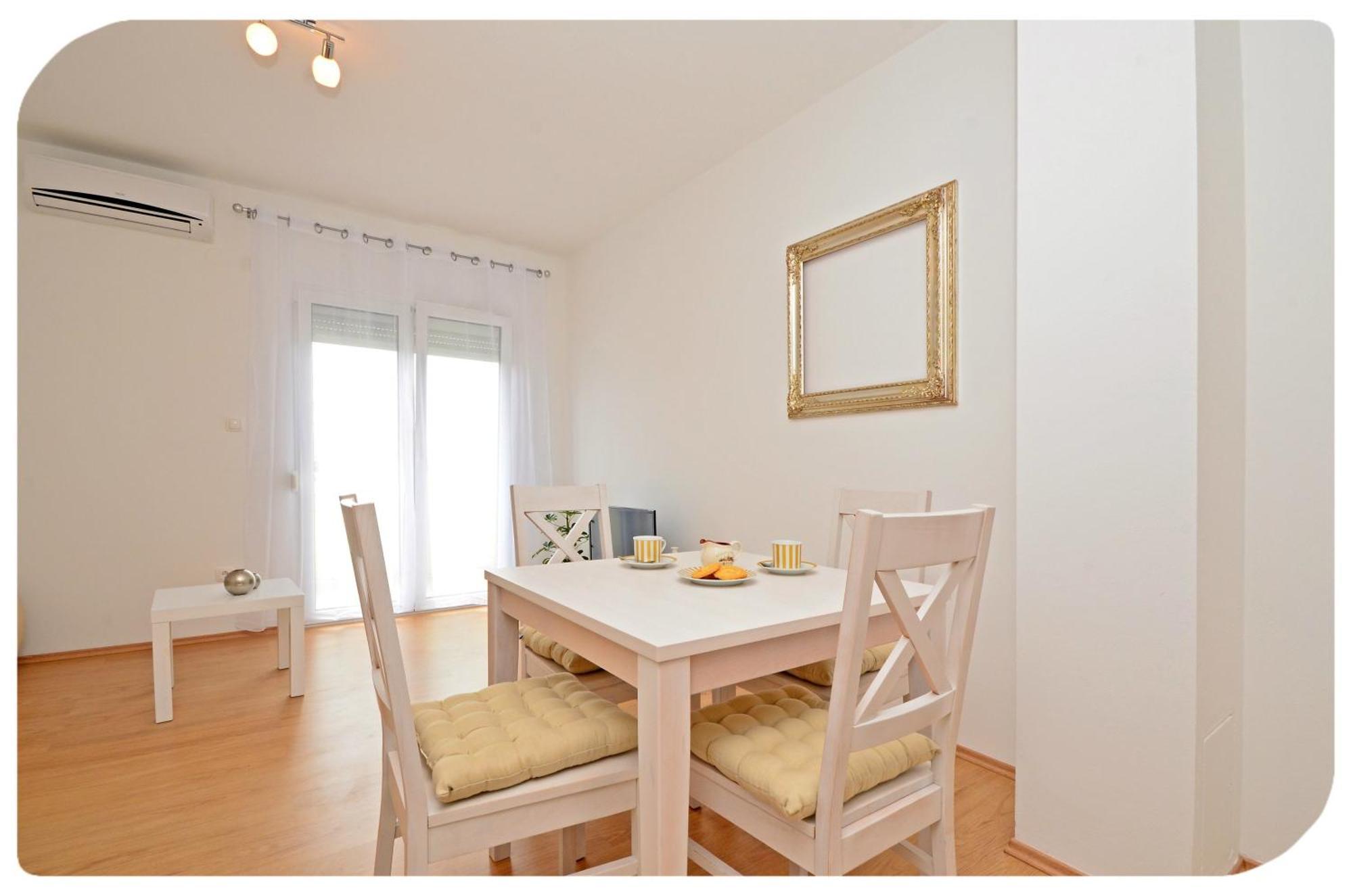 Aprtment close to Center Zadar Habitación foto