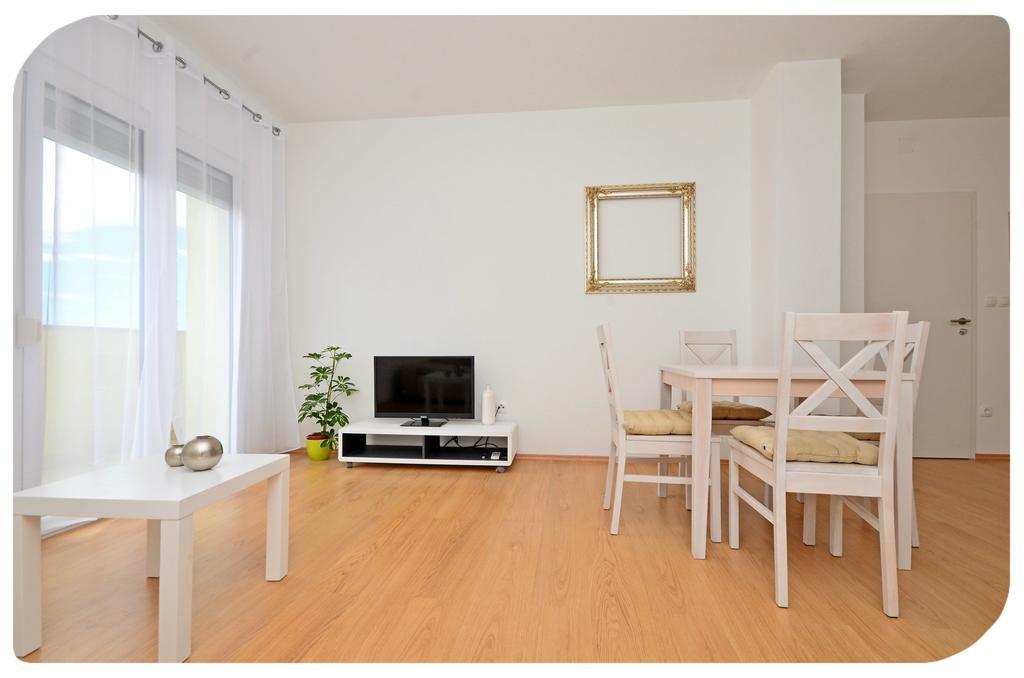 Aprtment close to Center Zadar Habitación foto